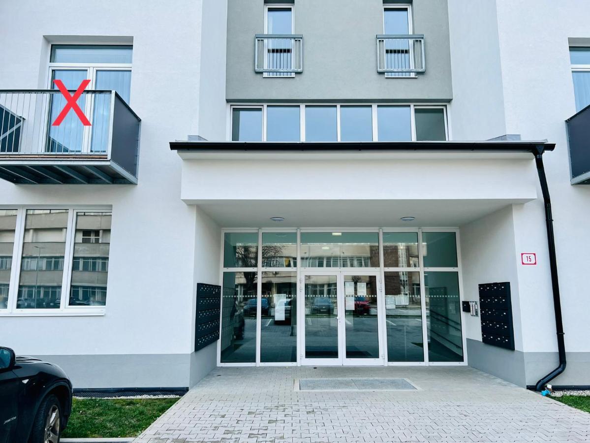 Apartman Liptov Np9 Липтовски-Микулаш Экстерьер фото